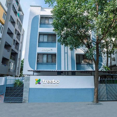 Treebo Royal Comfort Atithi Púna Kültér fotó